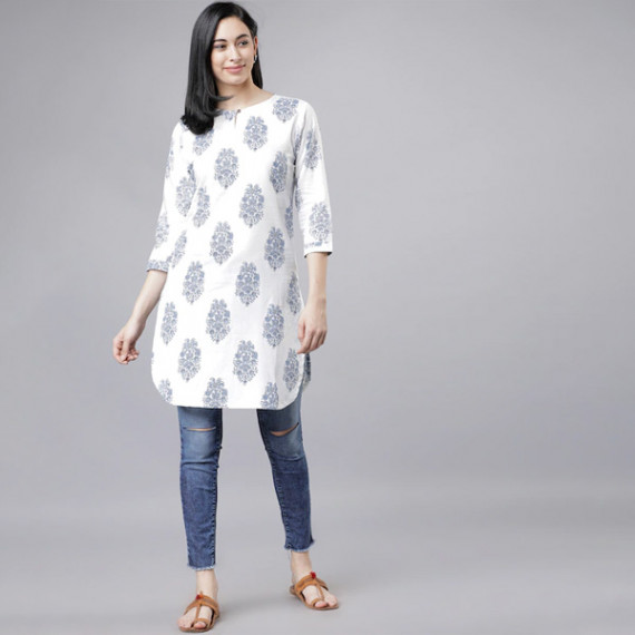 http://15.207.65.201/products/white-blue-printed-tunic