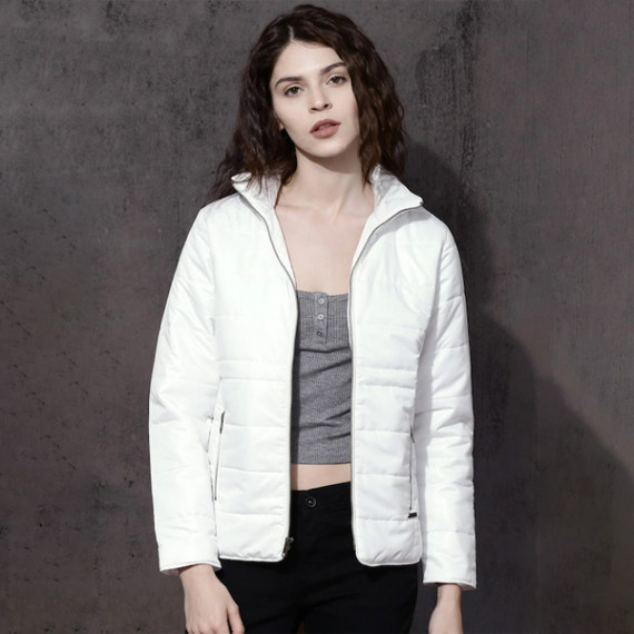 http://15.207.65.201/products/women-white-self-design-puffer-jacket