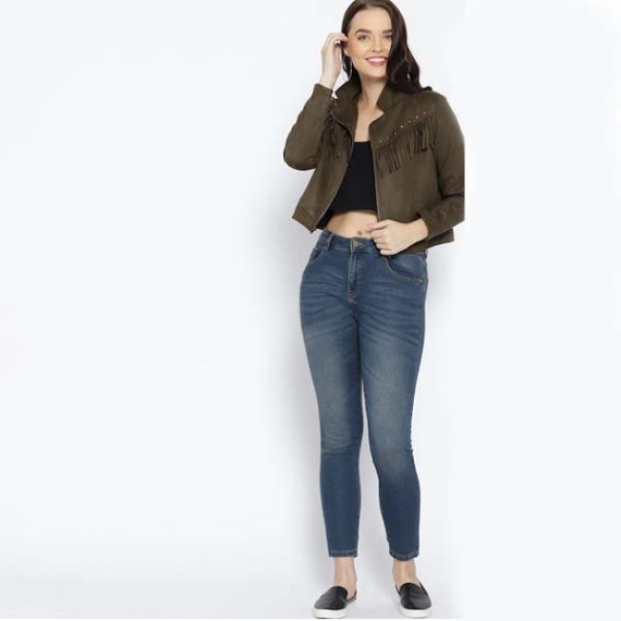 http://15.207.65.201/products/women-navy-blue-slim-fit-high-rise-clean-look-jeans