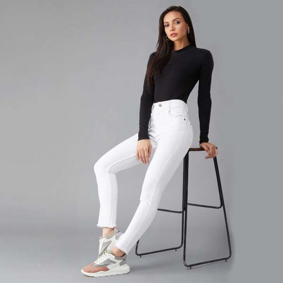 http://15.207.65.201/products/women-skinny-fit-high-rise-stretchable-jeans-1