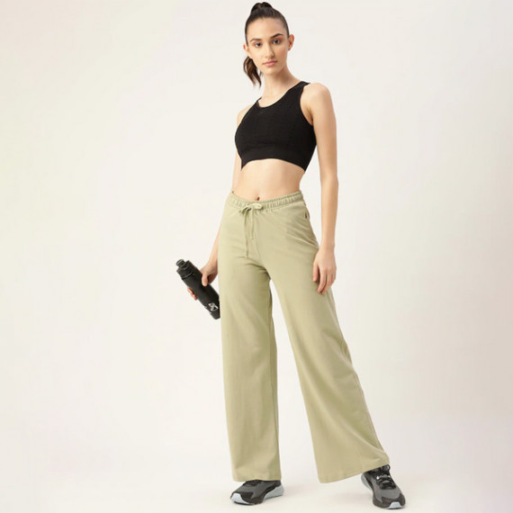 http://15.207.65.201/products/women-olive-green-solid-cotton-wide-leg-track-pants