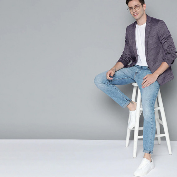 http://15.207.65.201/products/men-purple-solid-single-breasted-blazer