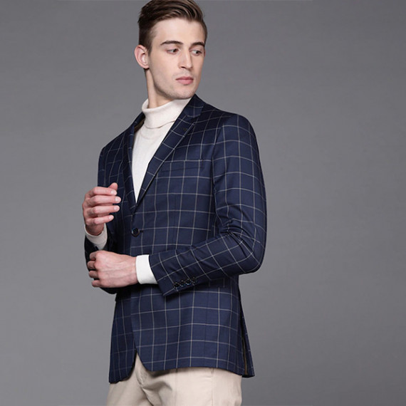 http://15.207.65.201/products/men-navy-blue-beige-slim-fit-checked-single-breasted-smart-casual-blazer