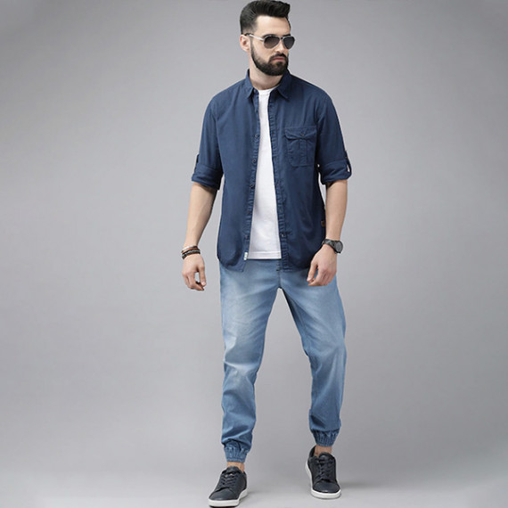 http://15.207.65.201/products/men-blue-stretchable-jogger-jeans