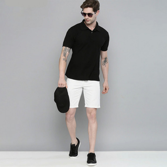 http://15.207.65.201/products/men-white-slim-fit-chino-shorts