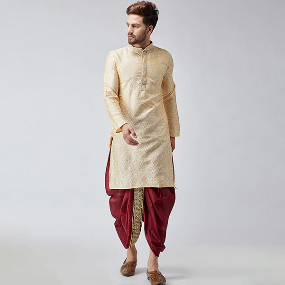 http://15.207.65.201/products/men-maroon-dhoti-pants