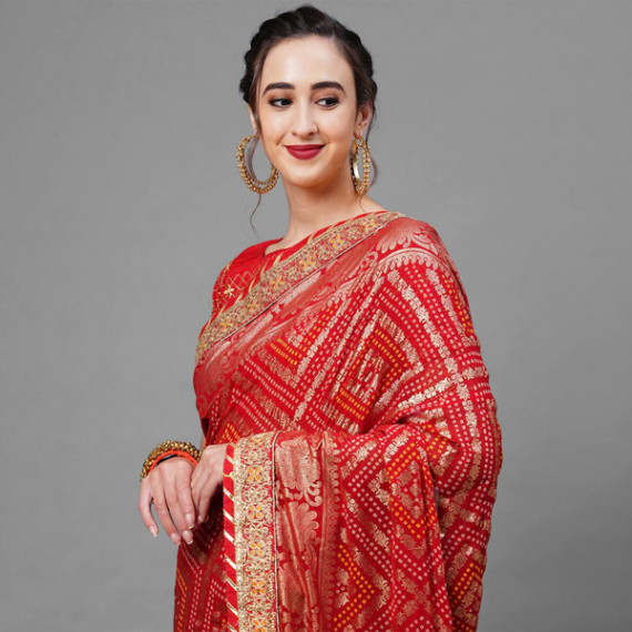 http://15.207.65.201/products/red-gold-toned-woven-design-bandhani-saree