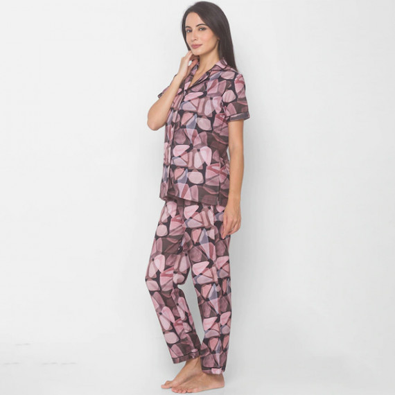 http://15.207.65.201/products/women-black-abstract-printed-nightwear