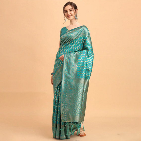 http://15.207.65.201/products/green-gold-toned-silk-blend-fusion-leheriya-saree